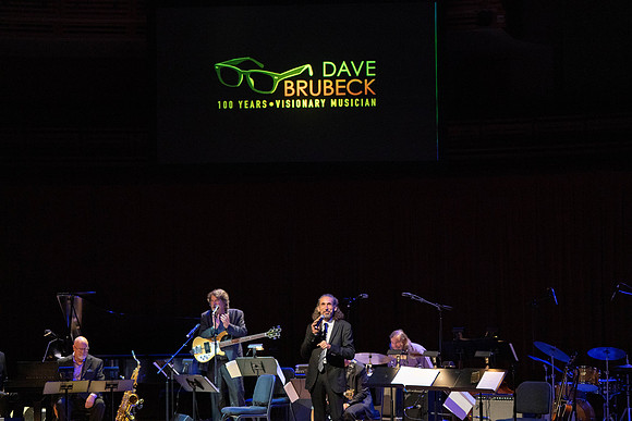 20221028_Dave_Brubeck Trio_JR__DSC9133