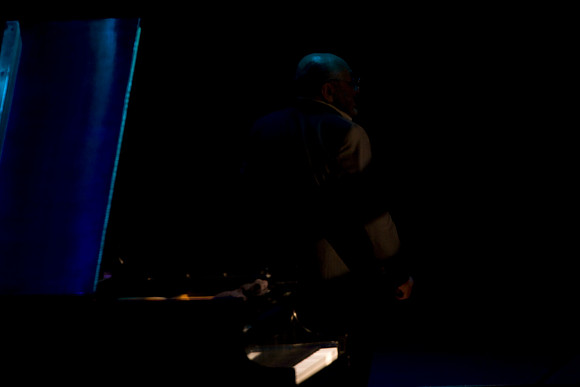2028_DG_Jazz_Roots_Piano_Latino_Art_Center_Miami_FL_5L8Y3814