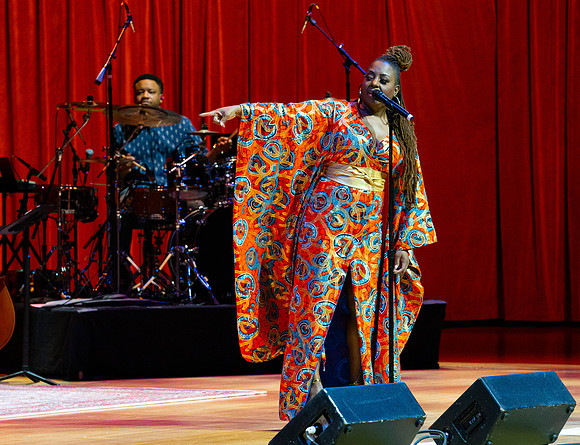 20220114_Ledisi_Sings_Nima_DSC5400