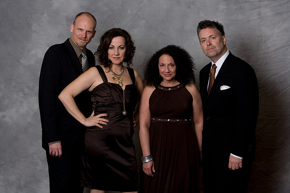 20100115_Jazz_Roots_The_Vocalese_Adrianne_Arsht_Center_Miami_FL_ZV4N0315