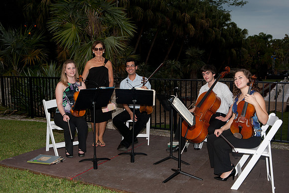 5033_DG_FAIRCHILD_GARDENS_BUDY_GUY_Miami_FL_2011_1_ZV4N0081