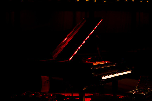2027_DG_Jazz_Roots_Piano_Latino_Art_Center_Miami_FL_5L8Y1655