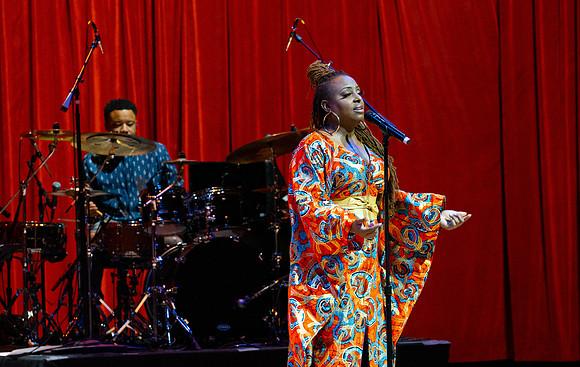 20220114_Ledisi_Sings_Nima_DSC5545
