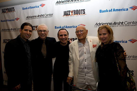 2029_DG_Jazz_Roots_Piano_Latino_Art_Center_Miami_FL_ZV4N0264