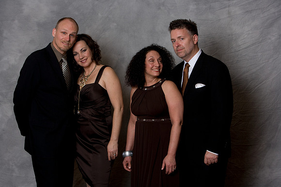 20100115_Jazz_Roots_The_Vocalese_Adrianne_Arsht_Center_Miami_FL_ZV4N0345