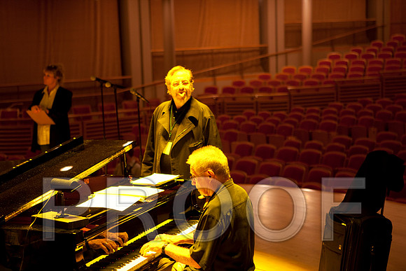 Jazz_Roots_Dave_Grusin_Adrienne_Arsht_Center_20091204_Miami_FL_2898