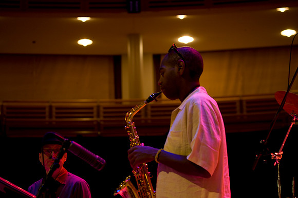 2012_DG_Jazz_Roots_Piano_Latino_Art_Center_Miami_FL__A0M1627