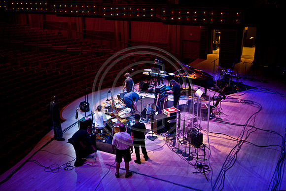 5021_DG_JAZZ_ROOTS_GUITAR VIRUOSOS_Concert_Adrienne_Arsh_Center__MG_7545