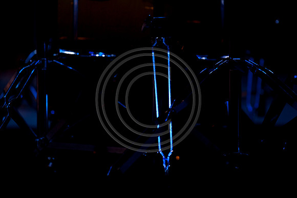 5021_DG_JAZZ_ROOTS_GUITAR VIRUOSOS_Concert_Adrienne_Arsh_Center_ZV4N8673