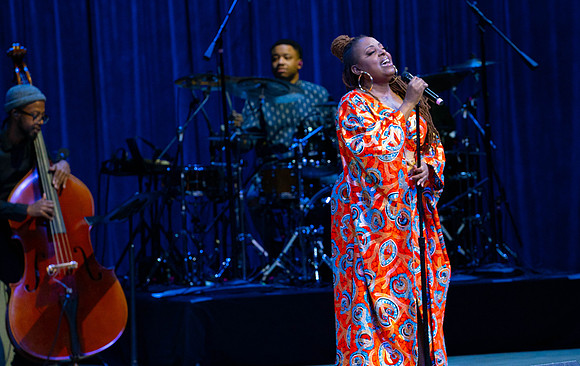 20220114_Ledisi_Sings_Nima_DSC5284