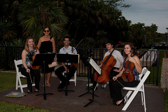 5033_DG_FAIRCHILD_GARDENS_BUDY_GUY_Miami_FL_2011_1_ZV4N0082