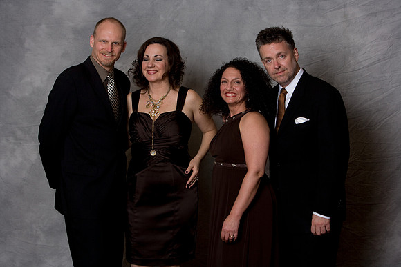 20100115_Jazz_Roots_The_Vocalese_Adrianne_Arsht_Center_Miami_FL_ZV4N0337