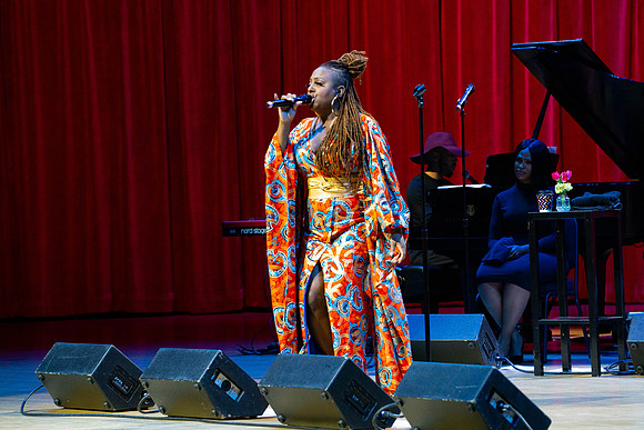 20220114_Ledisi_Sings_Nima_DSC5745