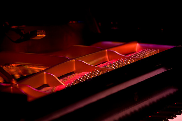 2027_DG_Jazz_Roots_Piano_Latino_Art_Center_Miami_FL_5L8Y1652