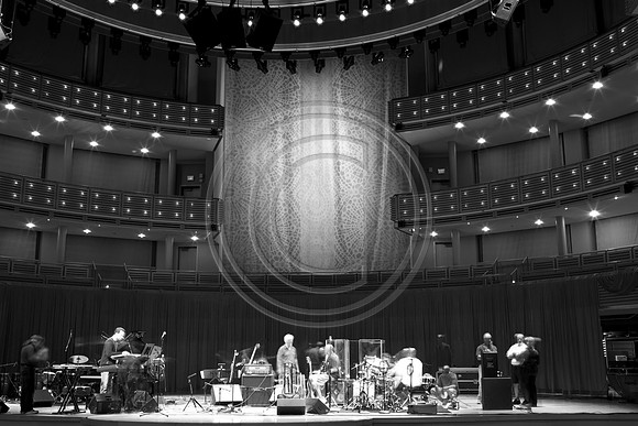 5021_DG_JAZZ_ROOTS_GUITAR VIRUOSOS_Concert_Adrienne_Arsh_Center__MG_7512