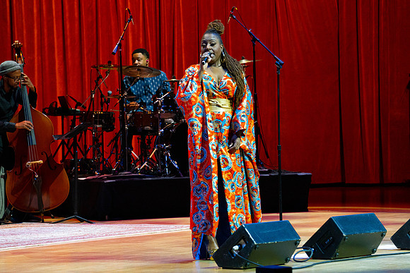 20220114_Ledisi_Sings_Nima_DSC5350