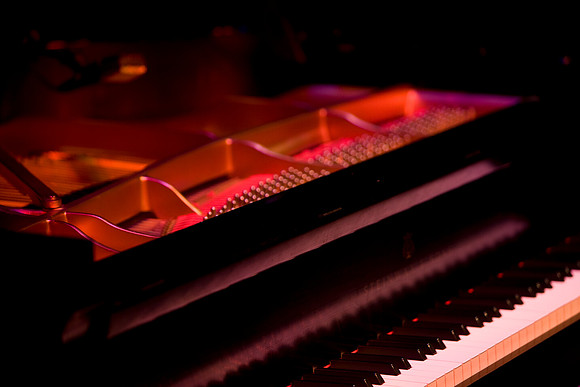 2027_DG_Jazz_Roots_Piano_Latino_Art_Center_Miami_FL_5L8Y1651