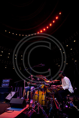 5021_DG_JAZZ_ROOTS_GUITAR VIRUOSOS_Concert_Adrienne_Arsh_Center_MG_7738