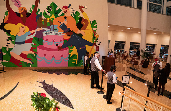 20211217_Mural Adrienne Arsht Christmas Dianne_Reeves Councert_DSC5650