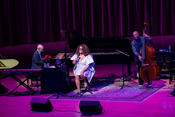 20211217_Dianne_Reeves_DSC7770