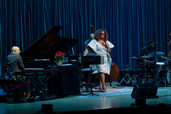 20211217_Dianne_Reeves_DSC7472