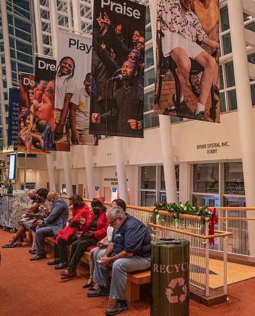 20211217_Mural Adrienne Arsht Christmas Dianne_Reeves Councert_DSC5831
