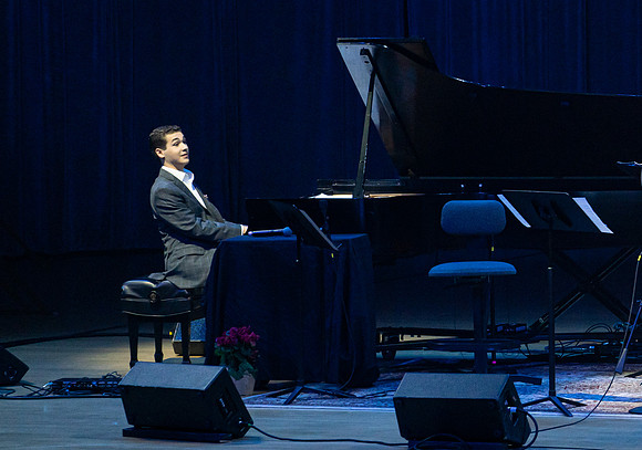 20211217_Brandon_Goldberg20211217_Brandon_Goldberg_Dianne_Reeves_DSC6148