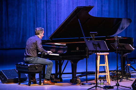 JOSHUA REDMAN QUARTET