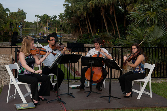 5033_DG_FAIRCHILD_GARDENS_BUDY_GUY_Miami_FL_2011_1_ZV4N0142