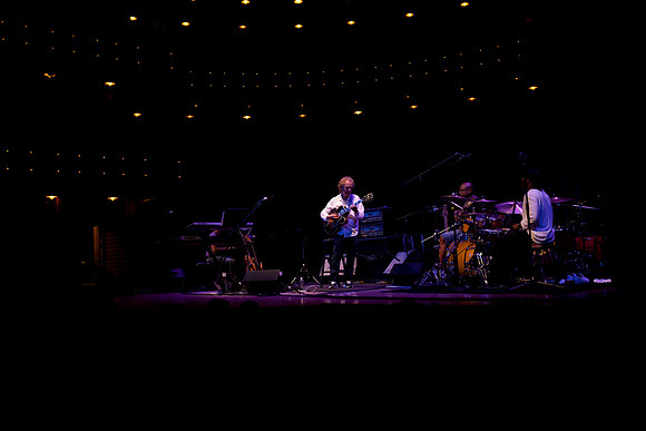 JAZZ ROOTS: Guitar Virtuosos- Miami , Adrienne Arsht Center