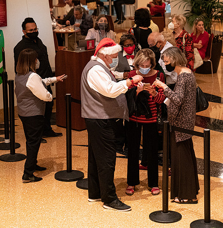 20211217_Mural Adrienne Arsht Christmas Dianne_Reeves Councert_DSC5890