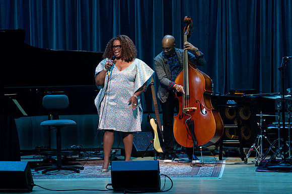20211217_Dianne_Reeves_DSC7243