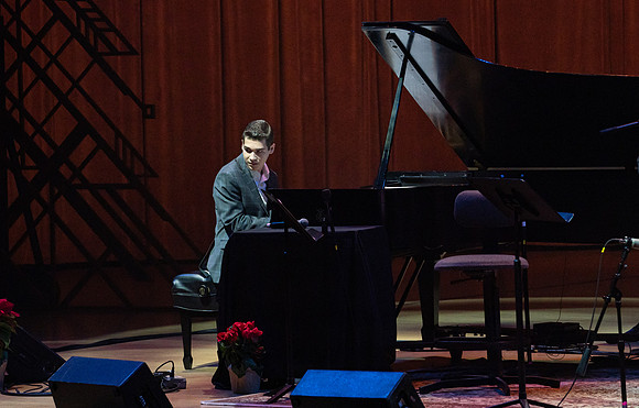 20211217_Brandon_Goldberg20211217_Brandon_Goldberg_Dianne_Reeves_DSC6191