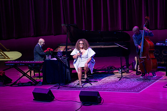 20211217_Dianne_Reeves_DSC7763