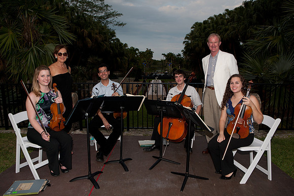 5033_DG_FAIRCHILD_GARDENS_BUDY_GUY_Miami_FL_2011_1_ZV4N0087