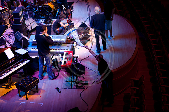 5021_DG_JAZZ_ROOTS_GUITAR VIRUOSOS_Concert_Adrienne_Arsh_Center__MG_7581