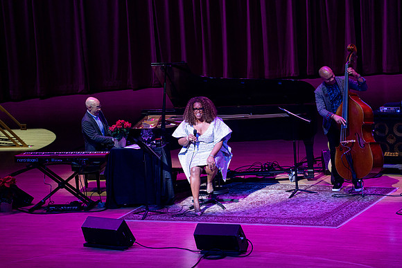 20211217_Dianne_Reeves_DSC7769