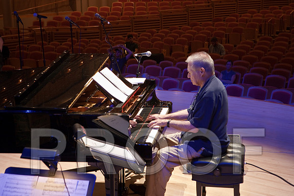 Jazz_Roots_Dave_Grusin_Adrienne_Arsht_Center_20091204_Miami_FL_1227