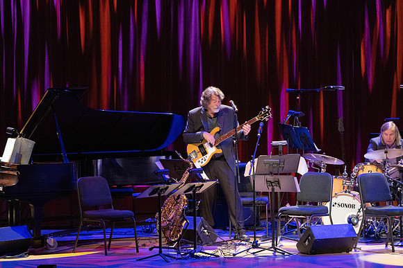 20221028_Dave_Brubeck Trio_JR__DSC8433
