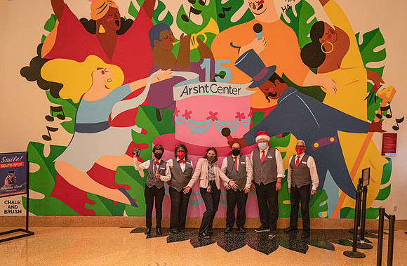20211217_Mural Adrienne Arsht Christmas Dianne_Reeves Councert_DSC5672