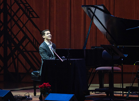 20211217_Brandon_Goldberg20211217_Brandon_Goldberg_Dianne_Reeves_DSC6301