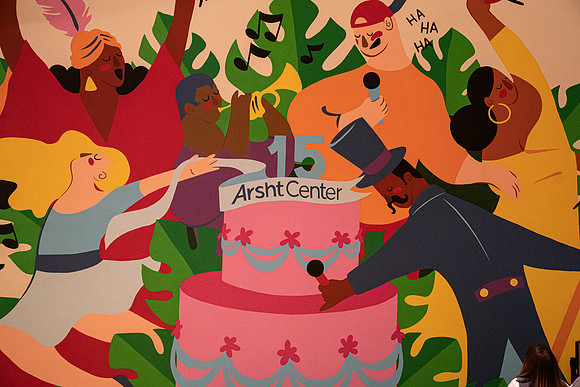20211217_Mural Adrienne Arsht Christmas Dianne_Reeves Councert_DSC5662