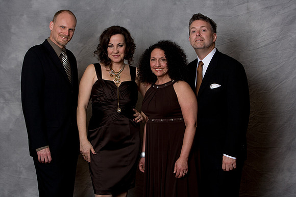 20100115_Jazz_Roots_The_Vocalese_Adrianne_Arsht_Center_Miami_FL_ZV4N0334