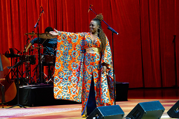 20220114_Ledisi_Sings_Nima_DSC5584