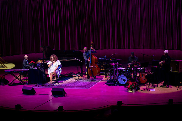 20211217_Dianne_Reeves_DSC7772