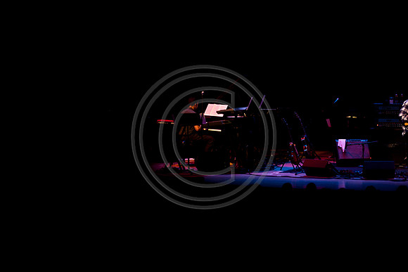 5021_DG_JAZZ_ROOTS_GUITAR VIRUOSOS_Concert_Adrienne_Arsh_CenterVA0M6736