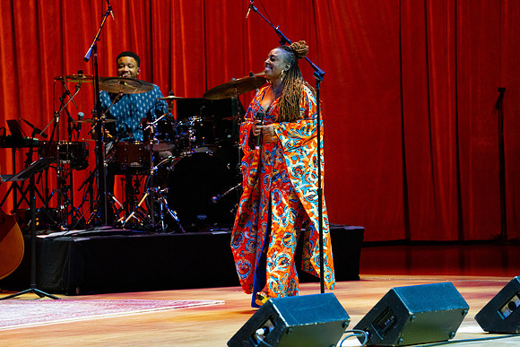 20220114_Ledisi_Sings_Nima_DSC5319